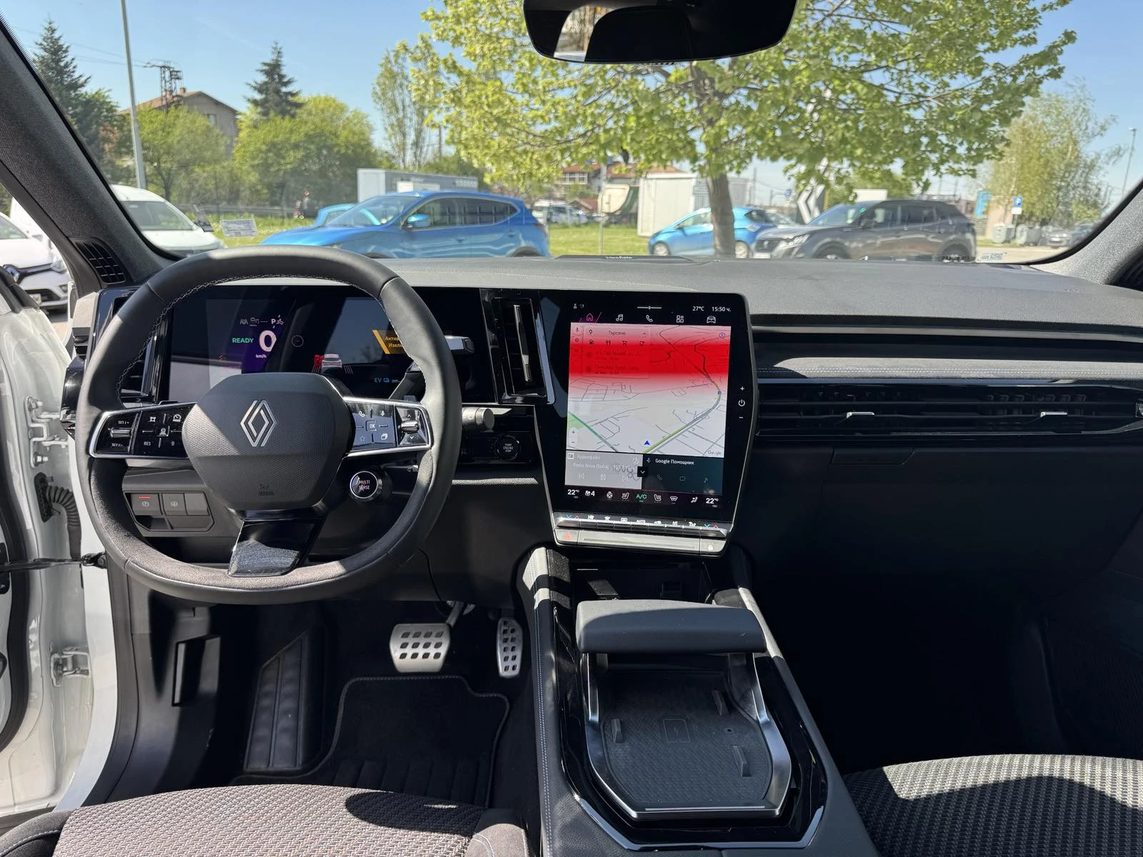Renault Austral 1.2 Tce Iconic Esprit Alpine E- Tech, снимка 15 - Автомобили и джипове - 54357299