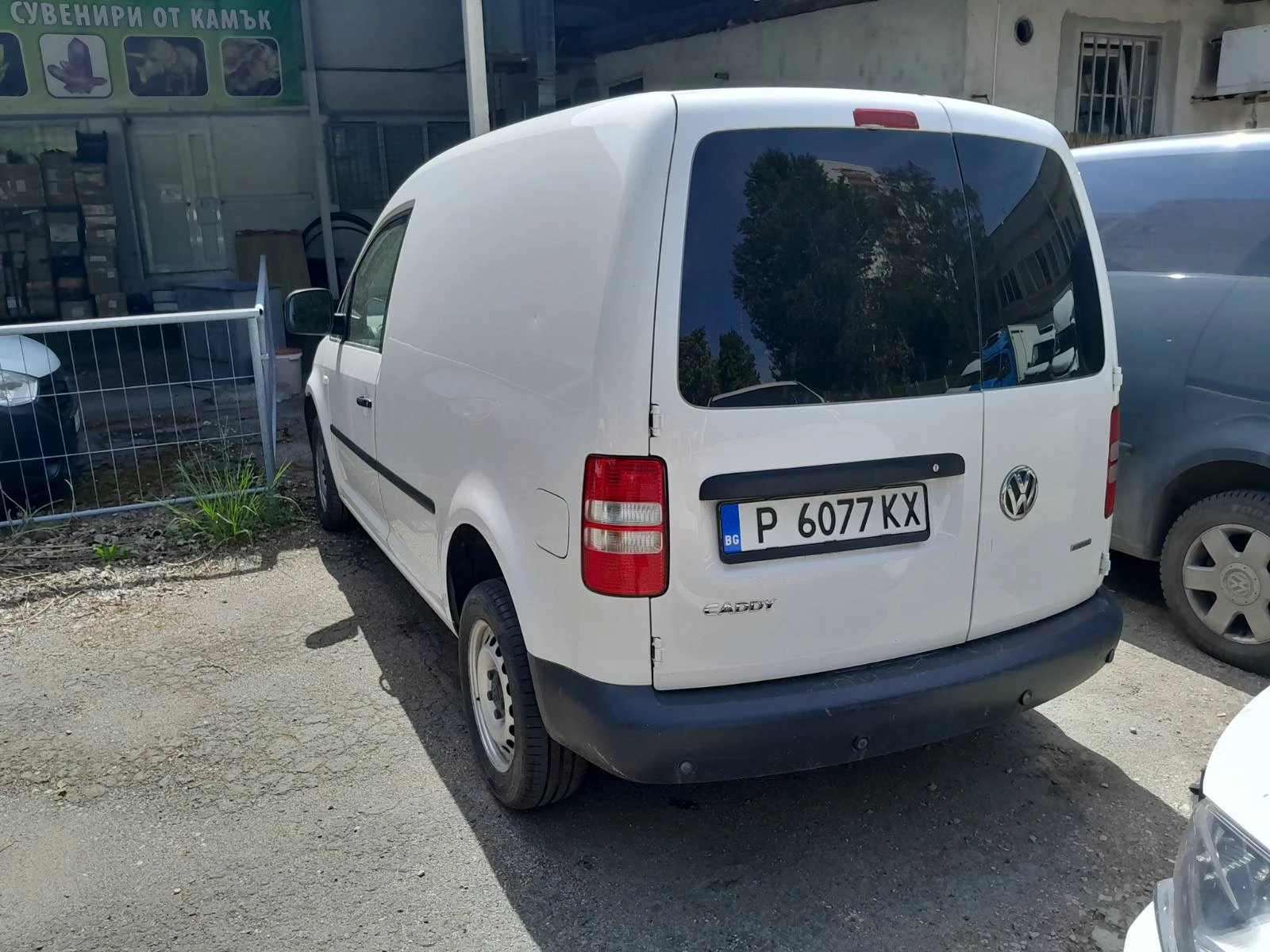 VW Caddy Пикап, снимка 5 - Автомобили и джипове - 54507234