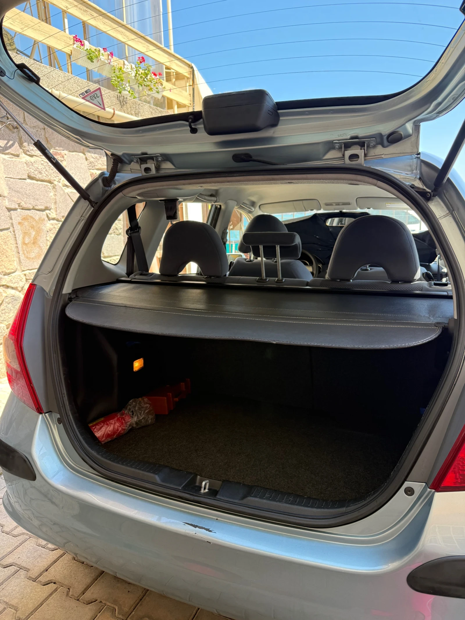 Honda Jazz с газово, снимка 12 - Автомобили и джипове - 55000545