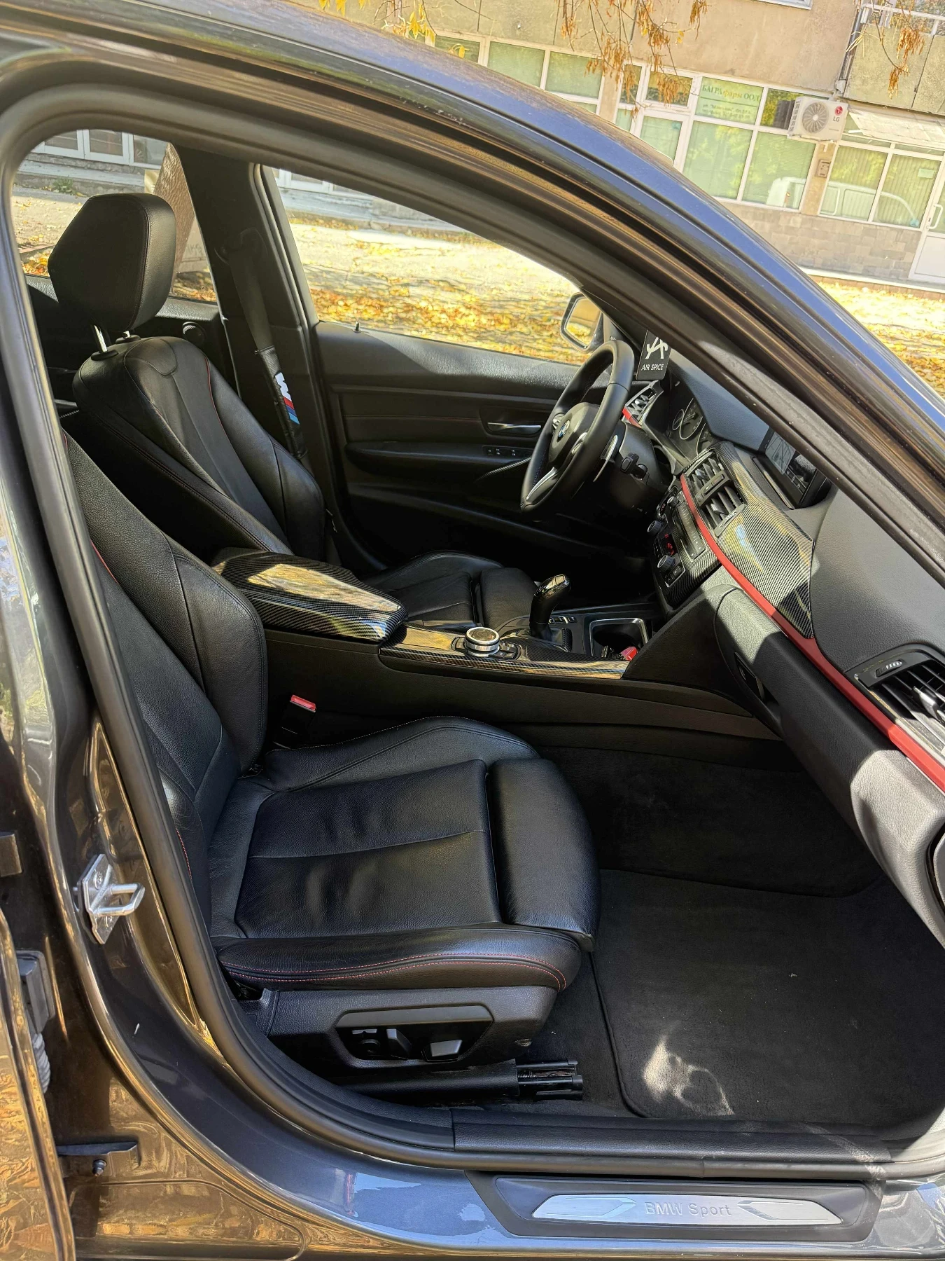 BMW 335 xDrive , снимка 5 - Автомобили и джипове - 55038943