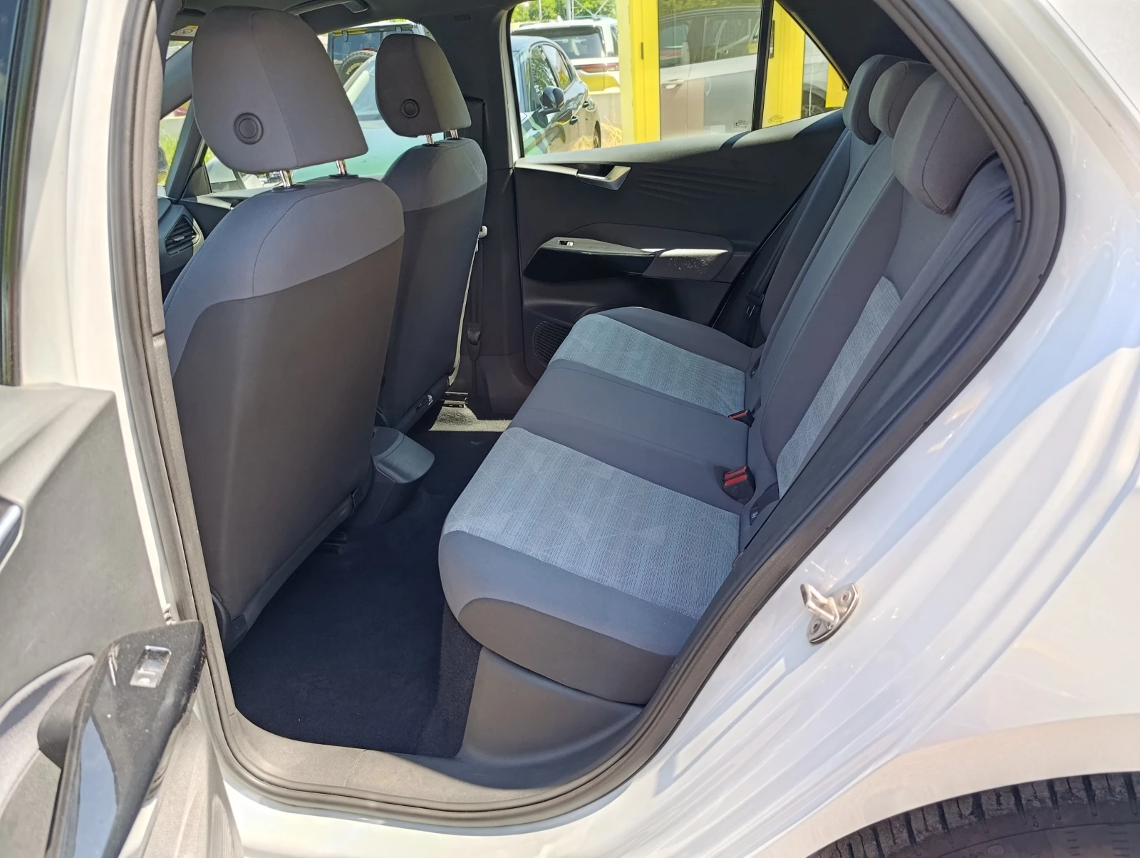 VW ID.3 58kWh Закупен от БГ, снимка 13 - Автомобили и джипове - 55206936