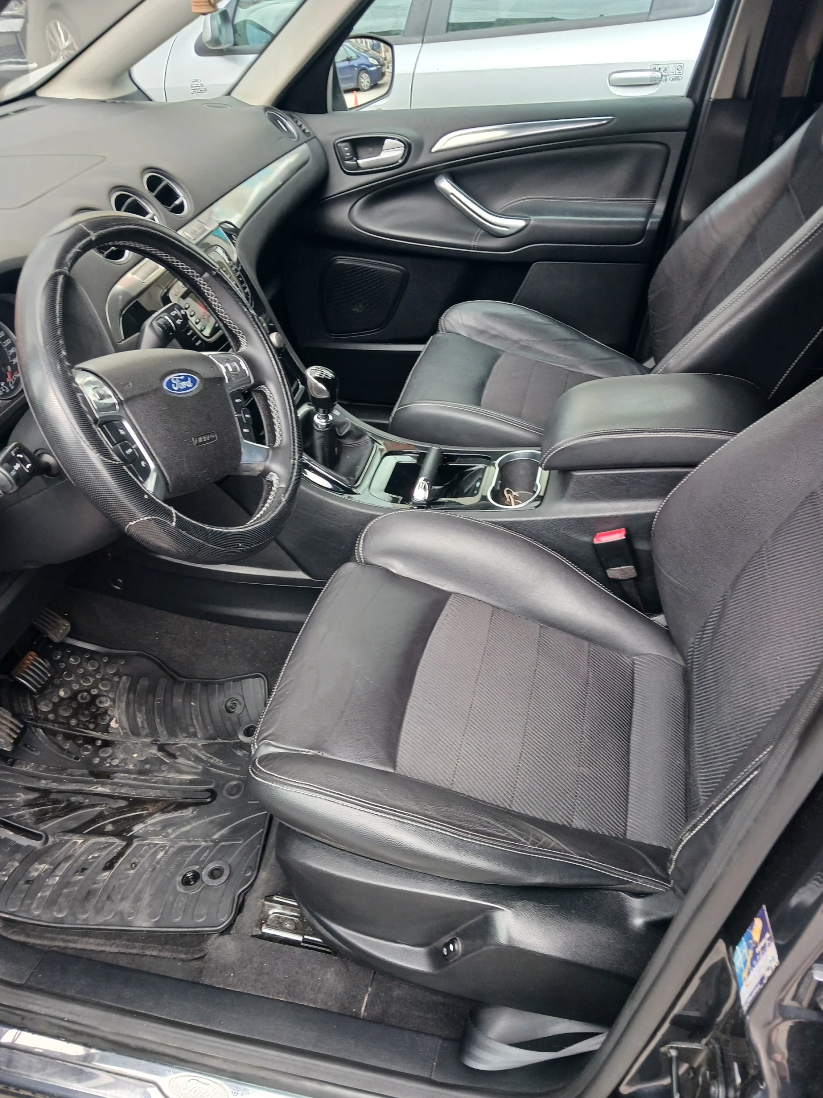 Ford S-Max Титаниум, снимка 4 - Автомобили и джипове - 55302590