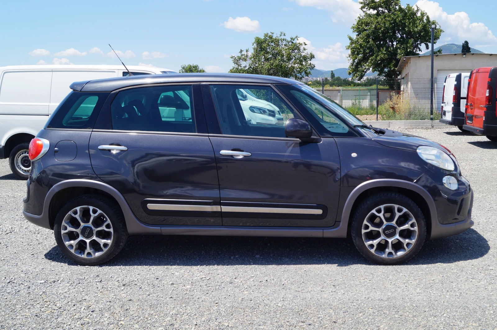 Fiat 500L, снимка 4 - Автомобили и джипове - 55322143