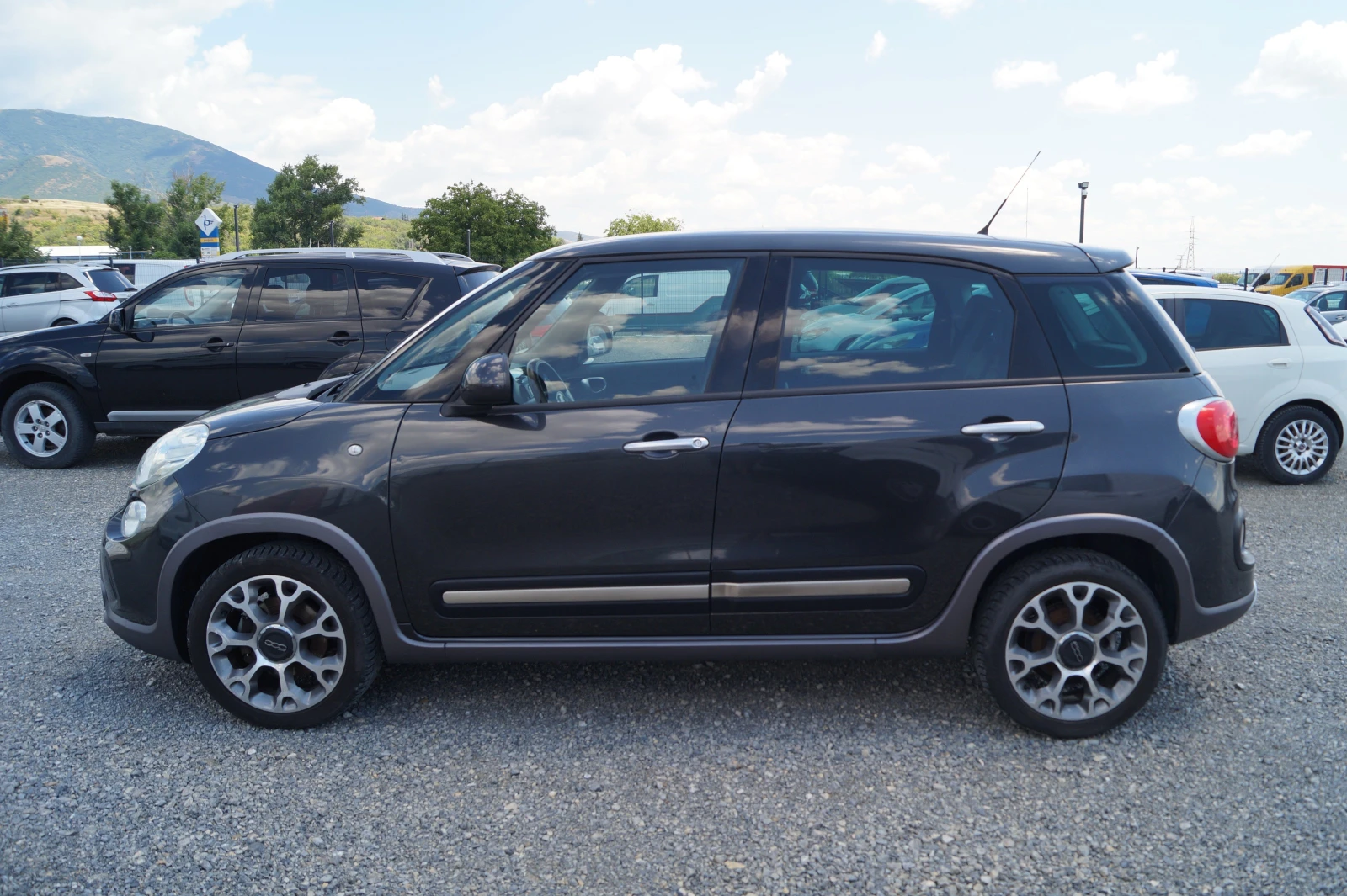 Fiat 500L, снимка 8 - Автомобили и джипове - 55322143