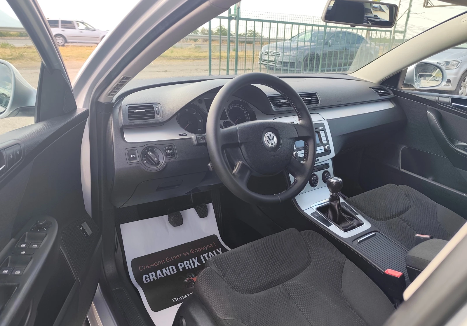 VW Passat 1.9TDI 105kc Italia, снимка 8 - Автомобили и джипове - 55688593