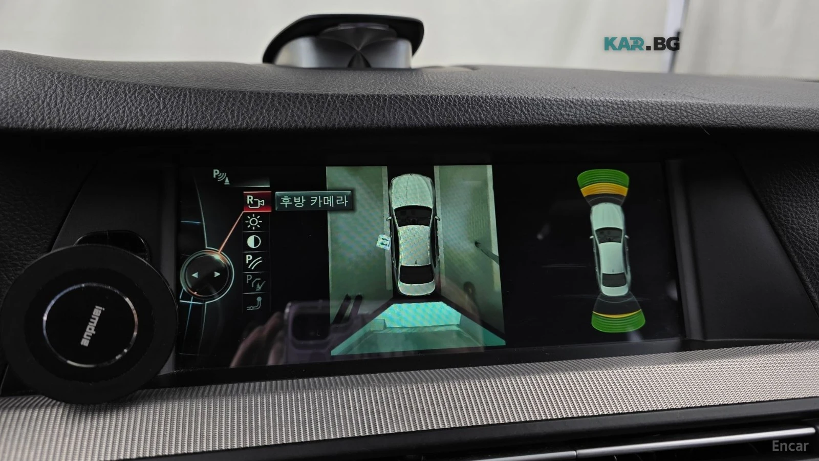 BMW M5 AKRAPOVIC* ПОДГРЕВ* ОБДУХВАНЕ* 360* КАМЕРА* ХЕДЪП*, снимка 13 - Автомобили и джипове - 56017654