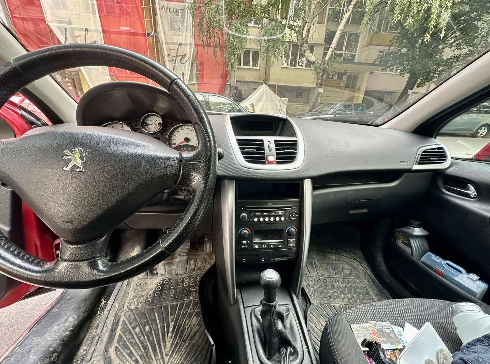 Peugeot 207 1.4 VTi, снимка 10 - Автомобили и джипове - 56257482