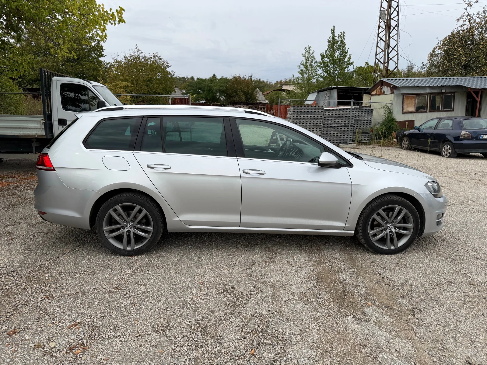 VW Golf 2.0 TDI, снимка 7 - Автомобили и джипове - 56280896