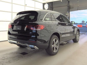 Mercedes-Benz GLC 300 4MATIC* Full LED* Keyless* Подгрев* Пано* Камери* , снимка 4