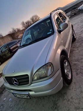  Mercedes-Benz ML 320