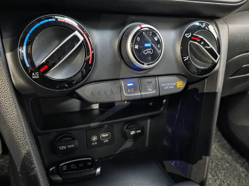 Hyundai Kona 1.6 2WD MODERN, снимка 16 - Автомобили и джипове - 55558621