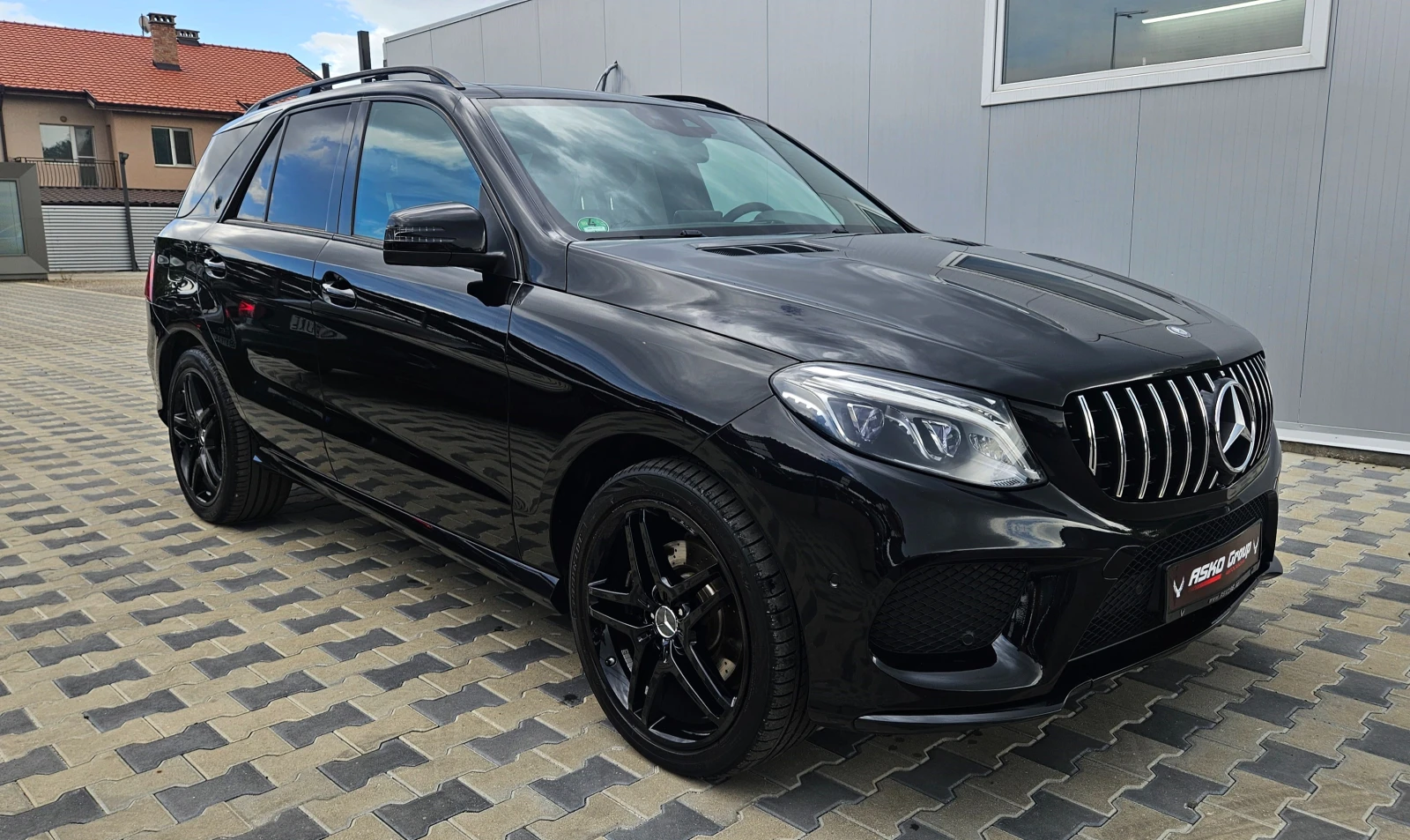 Mercedes-Benz GLE 350 6.3AMG/GERMANY/PANORAMA/ПОДГРЕВ/AIRMATIC/LED/F1/LI - изображение 3