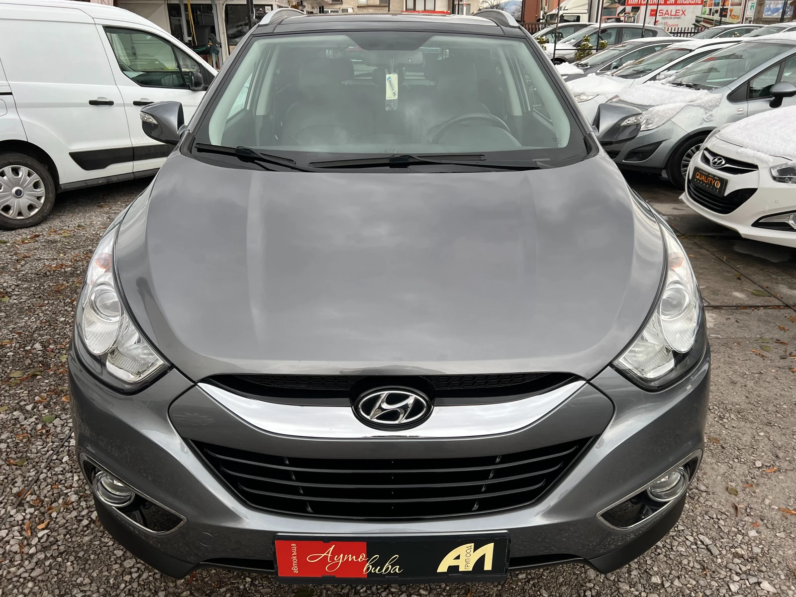 Hyundai IX35 2.0CRDi 4WD/ПАНОРАМА/НАВИГАЦИЯ/КОЖА/ПОДГРЕВ/PDC/ - изображение 7