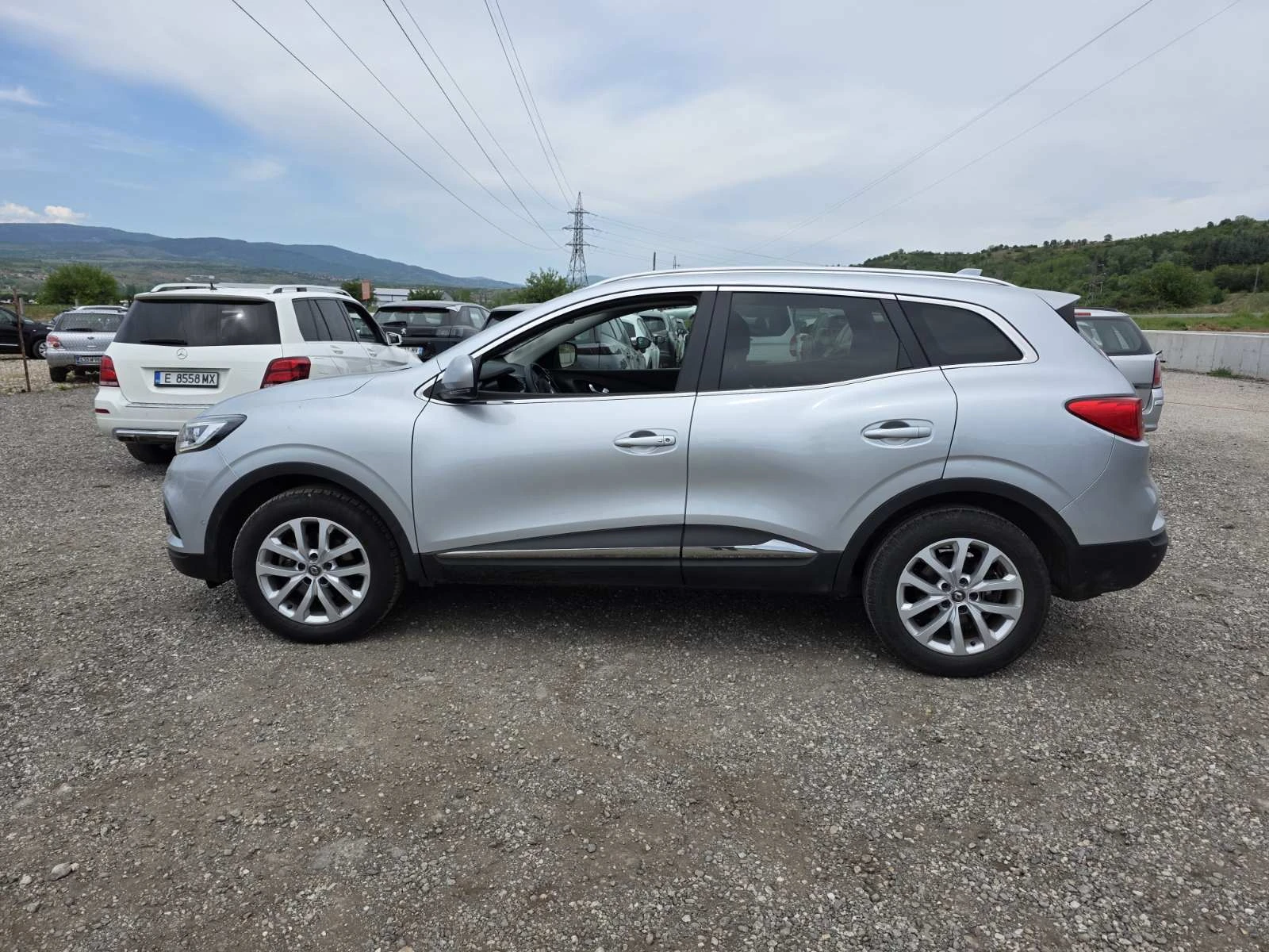 Renault Kadjar 1.5 Blue dCi EDC - изображение 8
