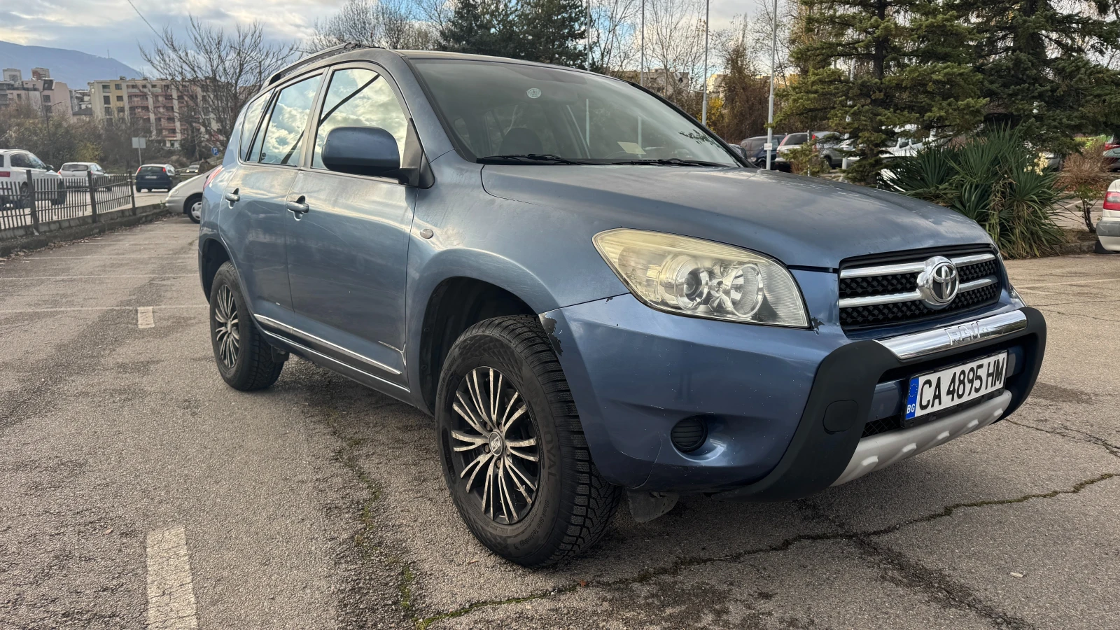 Toyota Rav4 2.2 D-4D - изображение 3