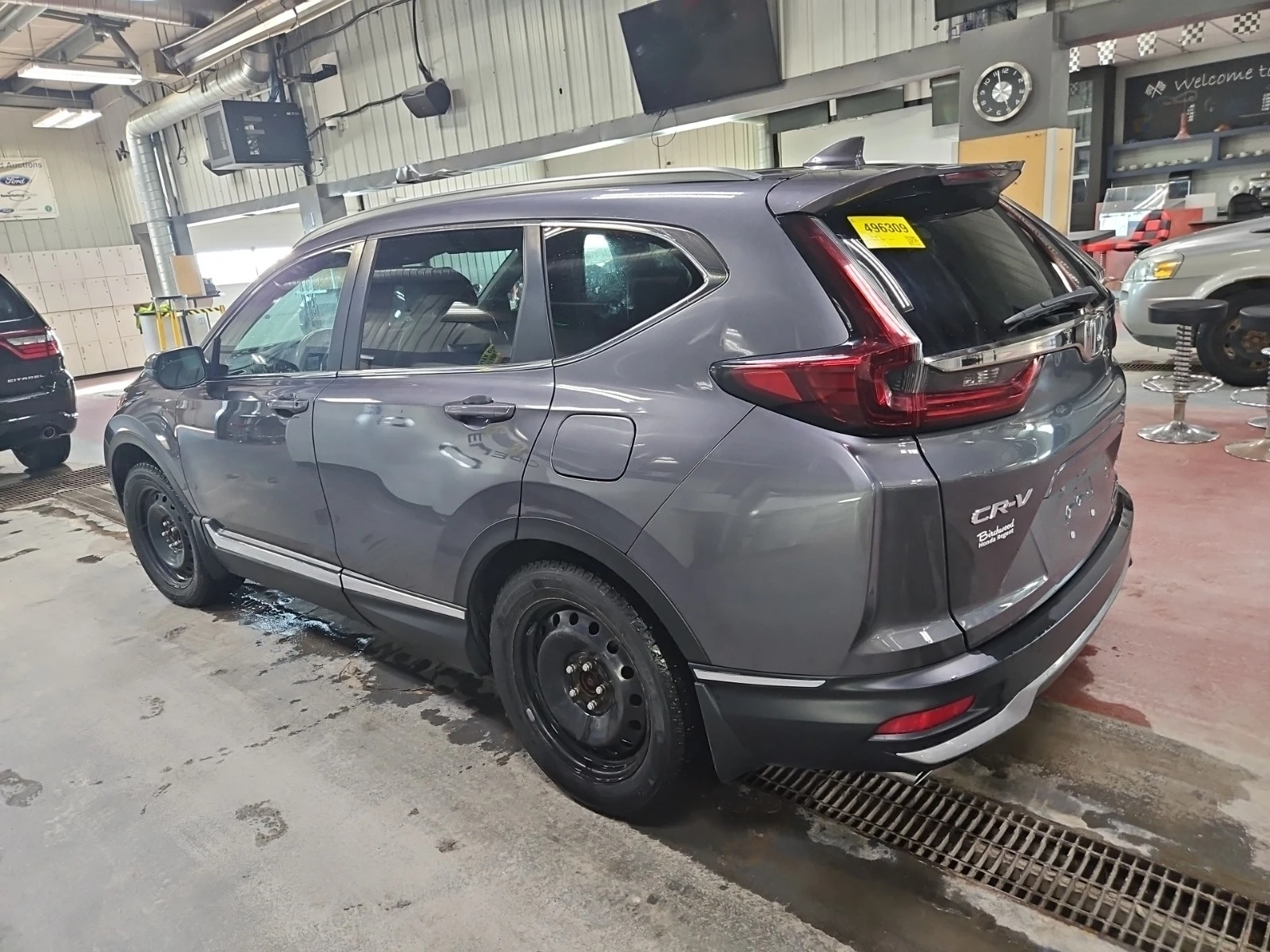 Honda Cr-v * * CARFAX * * АВТО КРЕДИТ * * , снимка 3 - Автомобили и джипове - 53817537