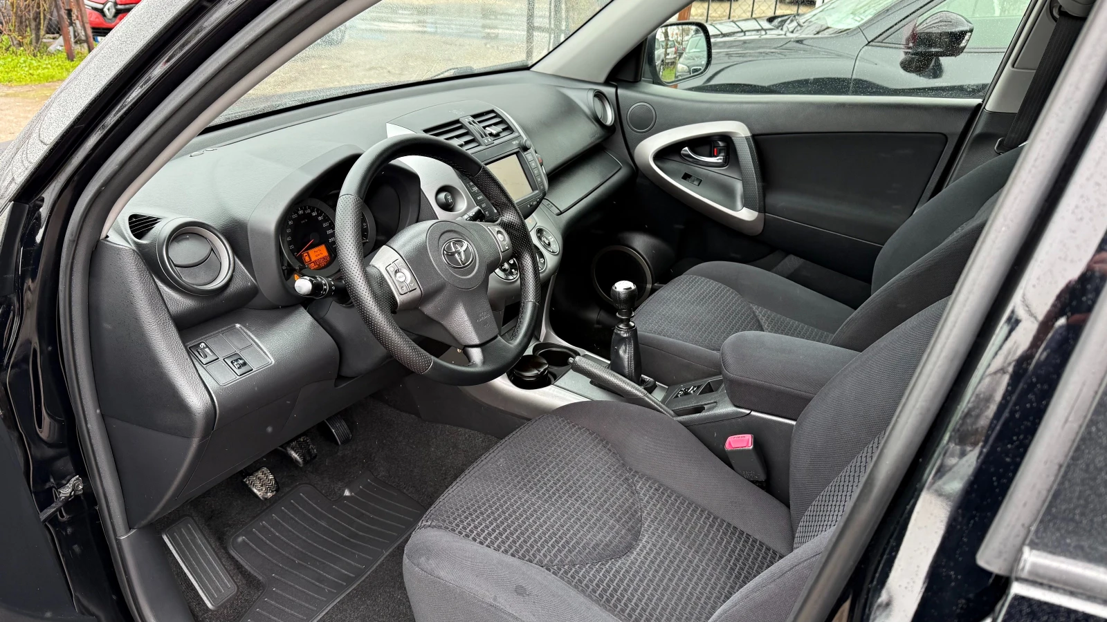 Toyota Rav4 2.2d4d 4x4 | Mobile.bg � ����������� 7