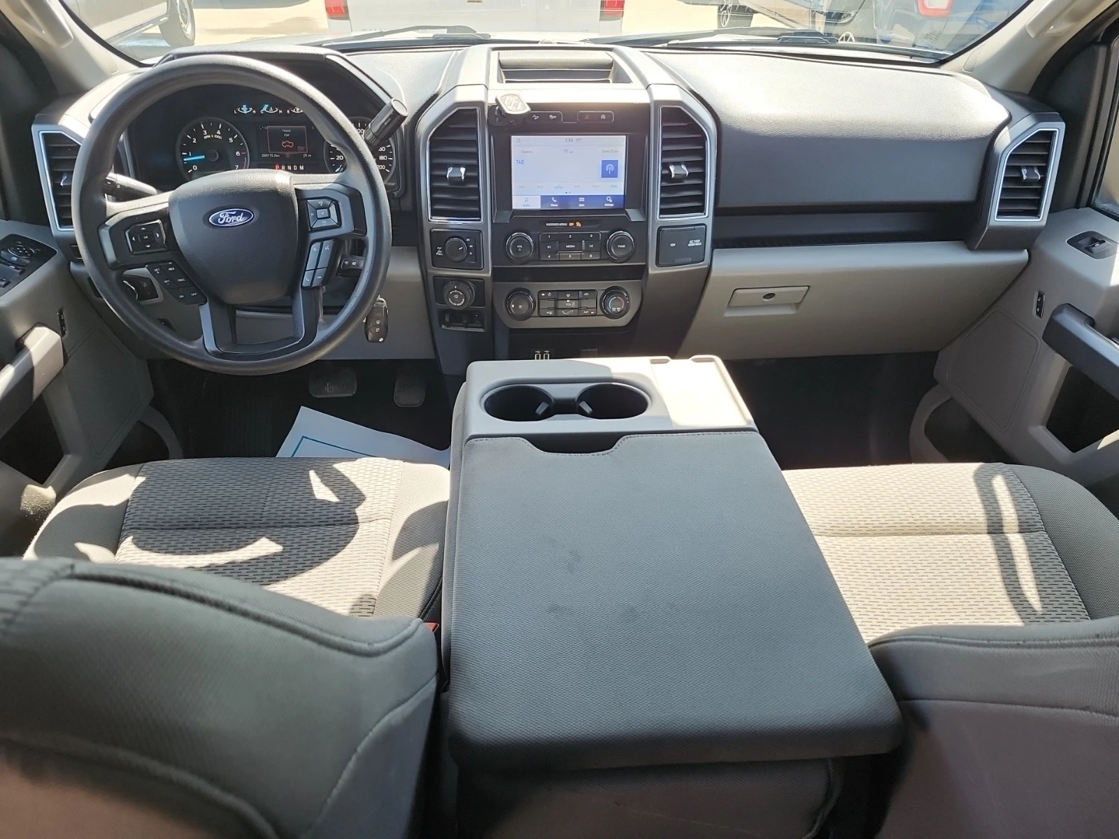 Ford F150  XL 4WD SuperCrew, снимка 10 - Автомобили и джипове - 54493282
