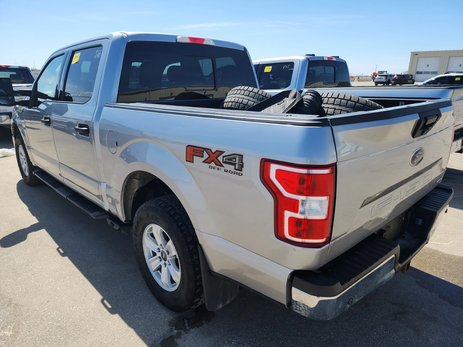 Ford F150  XL 4WD SuperCrew, снимка 5 - Автомобили и джипове - 54493282