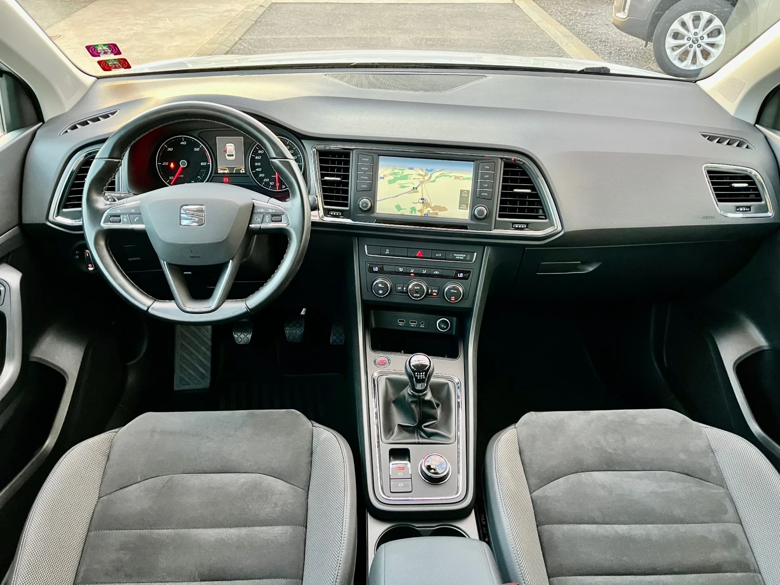 Seat Ateca 2.0 TDI 4x4, снимка 7 - Автомобили и джипове - 54965783