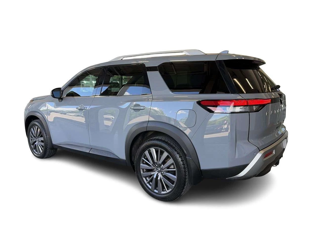 Nissan Pathfinder Premium | КОЖА| Bose| HUD| ПАНОРАМА, ЦЕНА ДО БГ, снимка 5 - Автомобили и джипове - 54990032