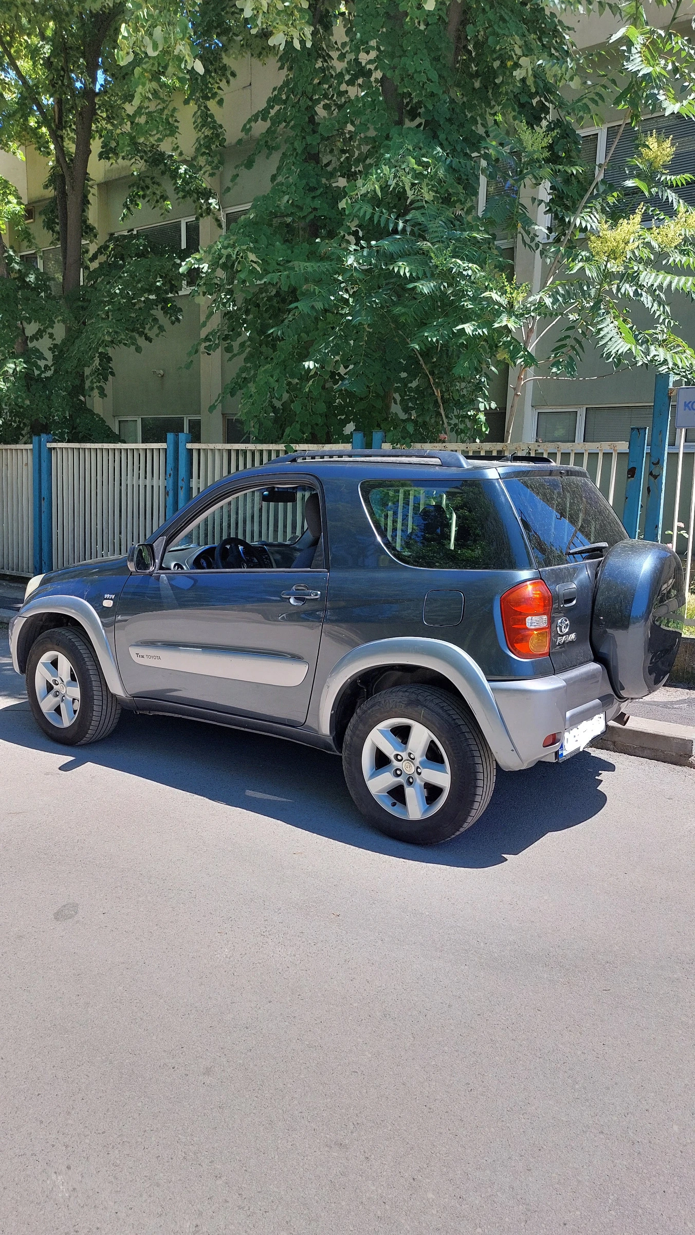 Toyota Rav4 II, снимка 2 - Автомобили и джипове - 56264951