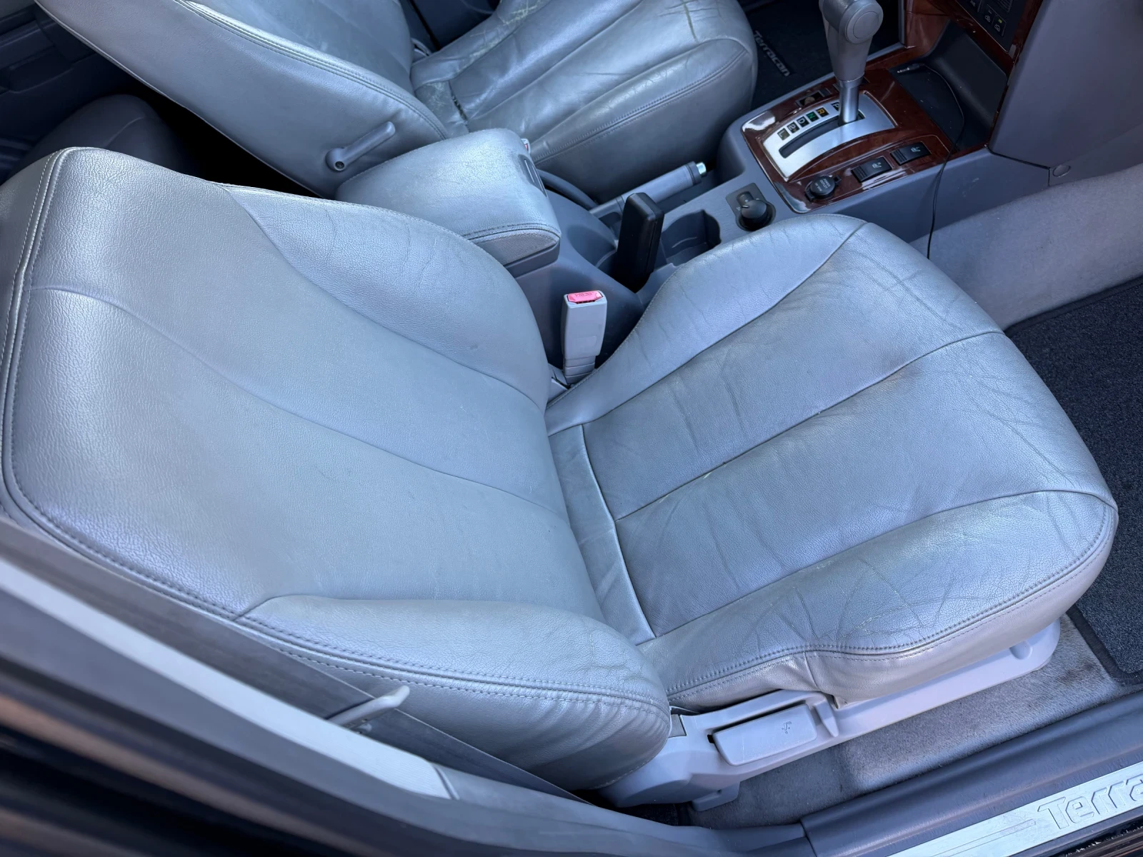 Hyundai Terracan Facelift Automatic 4x4 кожа , снимка 11 - Автомобили и джипове - 56352357