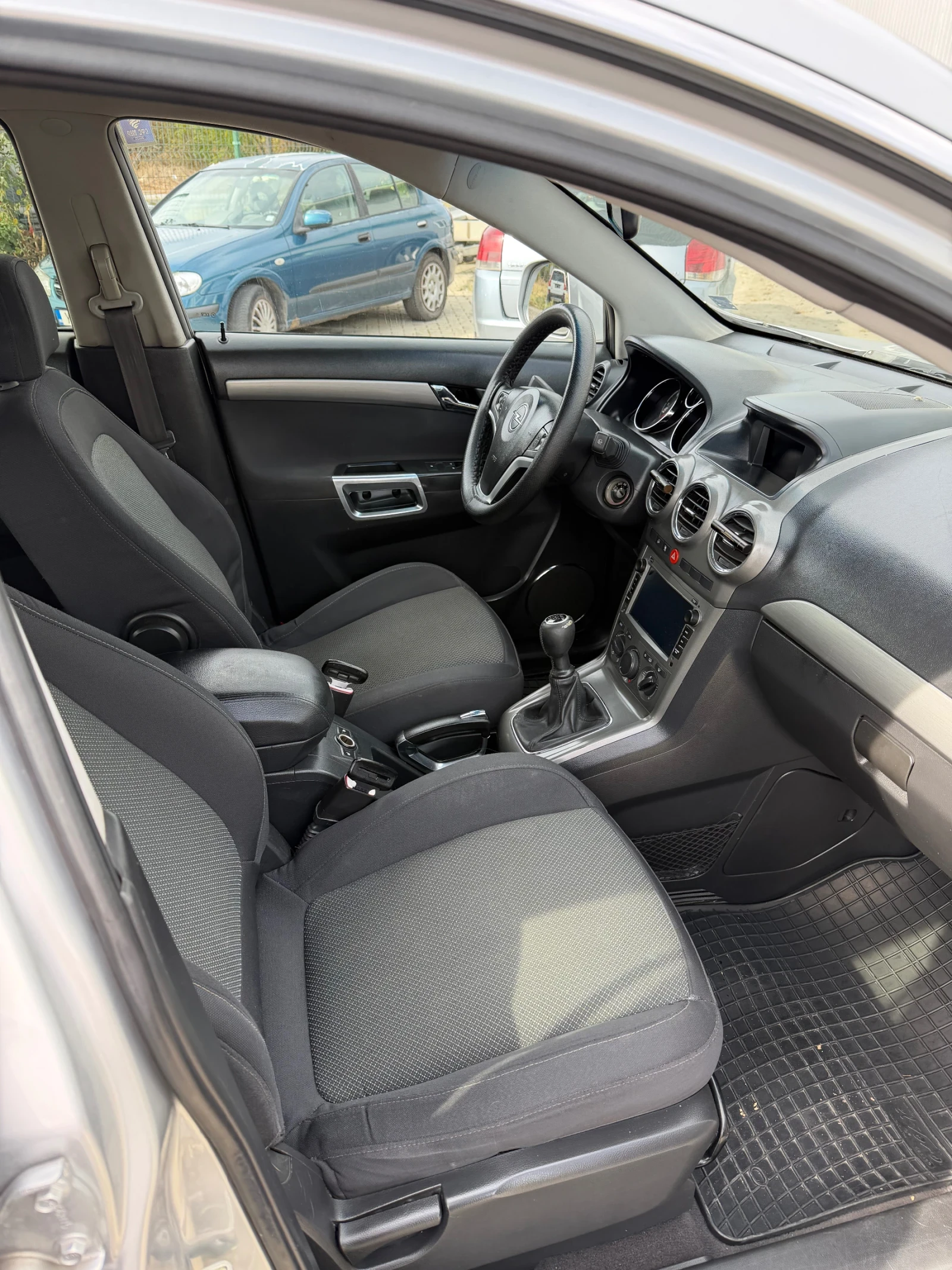 Opel Antara 4x4, снимка 7 - Автомобили и джипове - 56516954
