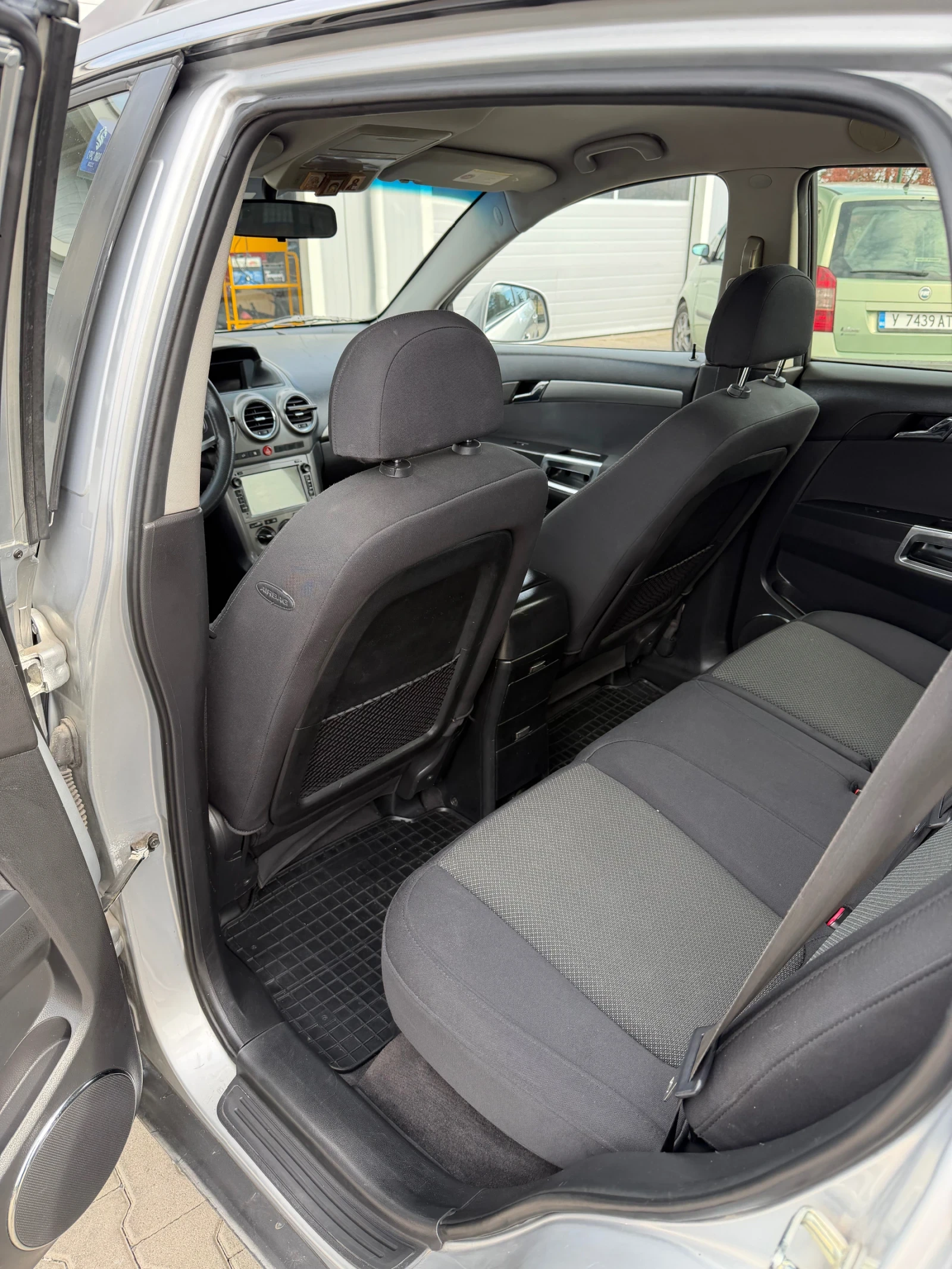 Opel Antara 4x4, снимка 9 - Автомобили и джипове - 56516954