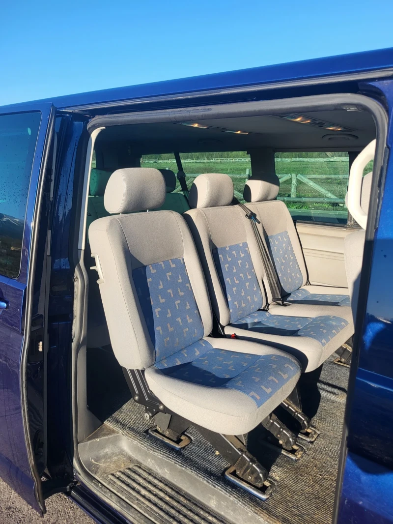 VW Caravelle, снимка 8 - Бусове и автобуси - 53125246