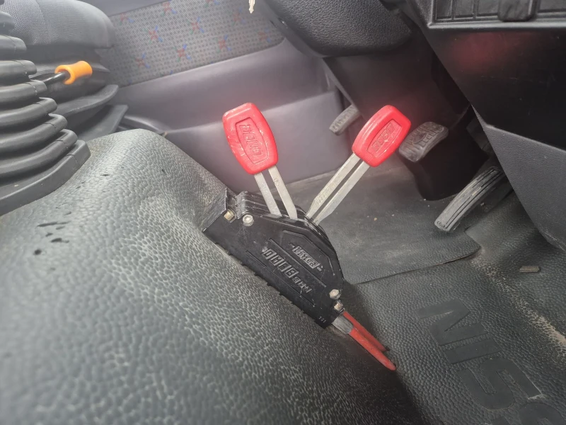 Nissan Atleon 3.0d/САМОСВАЛ/3500кг, снимка 9 - Камиони - 51838720