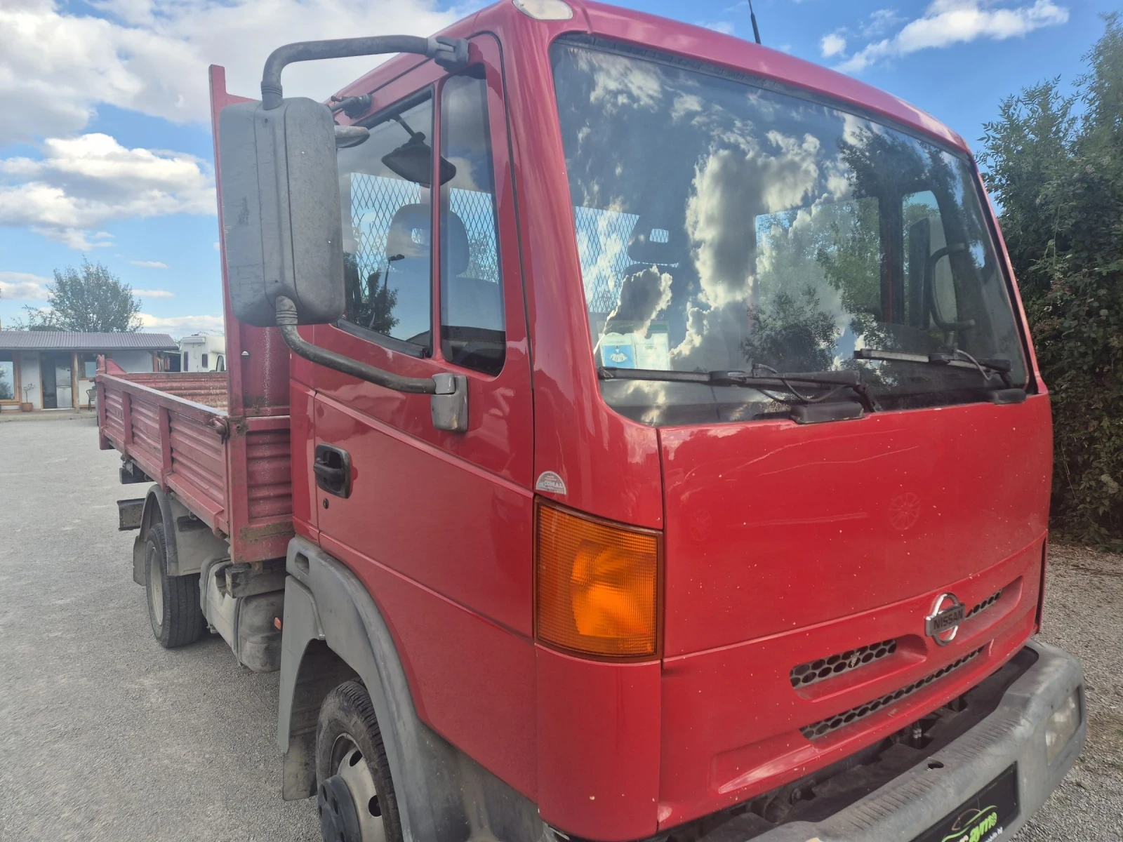 Nissan Atleon 3.0d/САМОСВАЛ/3500кг - изображение 3