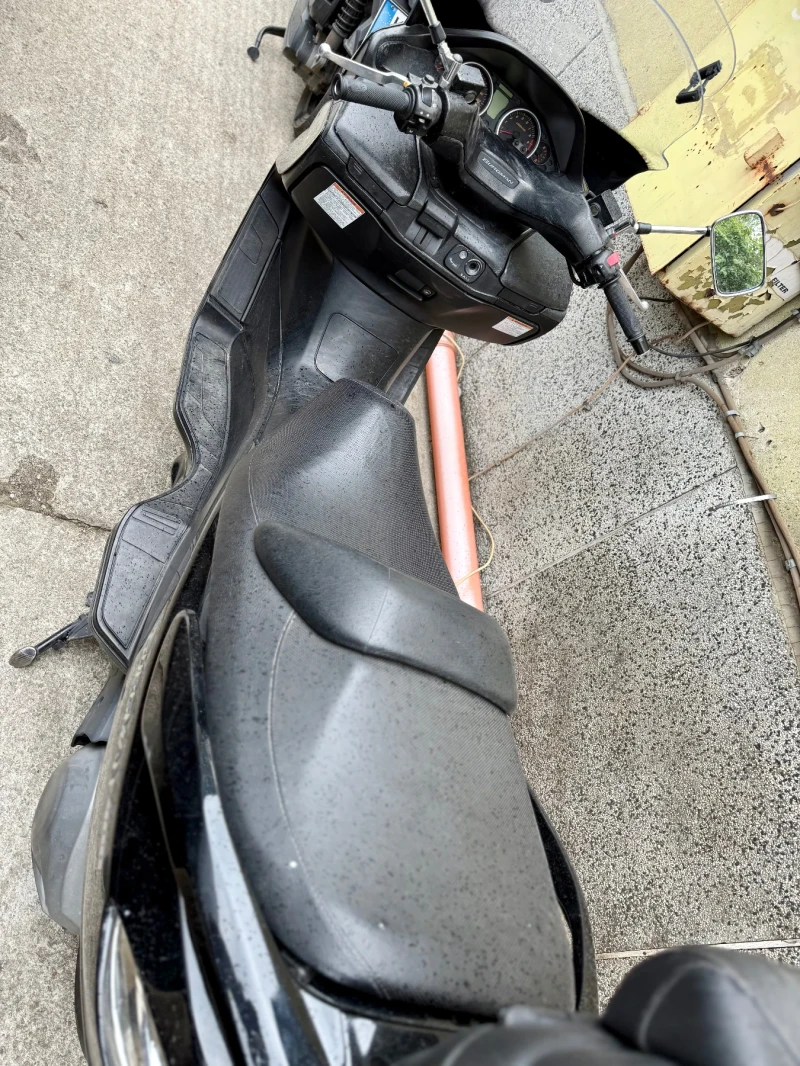 Suzuki Burgman SUZUKI BURGMAN 400i 2 КЛЮЧА ОБСЛУЖЕН, снимка 3 - Мотоциклети и мототехника - 52205369