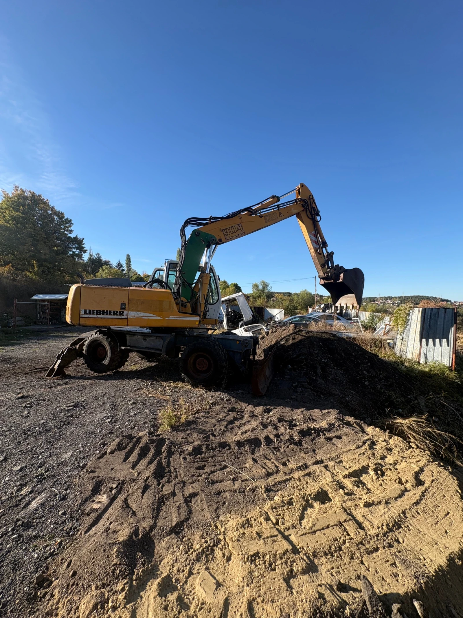 Багер Liebherr 904
