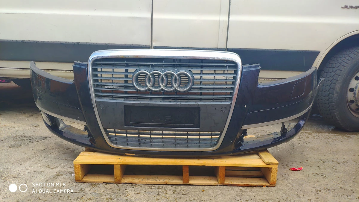 Предна броня за Audi A6 4f черна 4f0807437e
