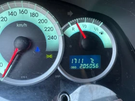 Toyota Corolla verso 2.2 d4d 136кс, снимка 13