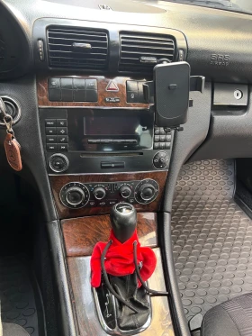 Mercedes-Benz C 200 - 2700 € / 5280.74 лв. - 38299525 6