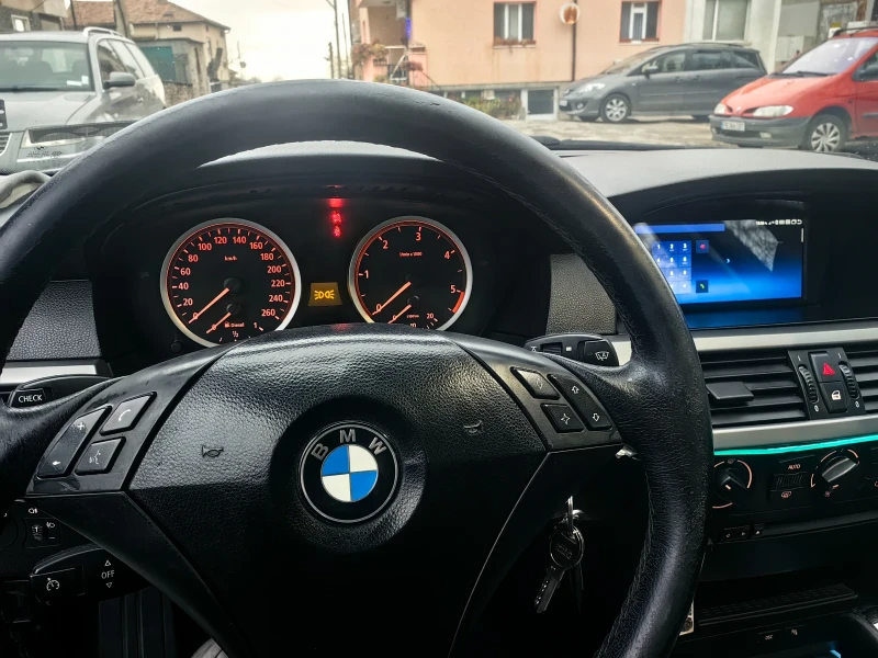 BMW 530, снимка 8 - Автомобили и джипове - 48237980