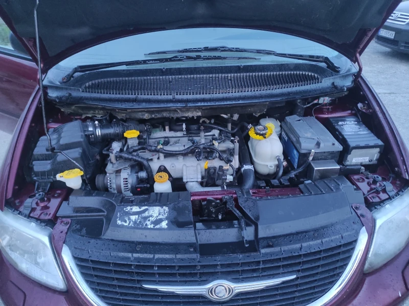 Chrysler Voyager 2.5, снимка 13 - Автомобили и джипове - 53058648