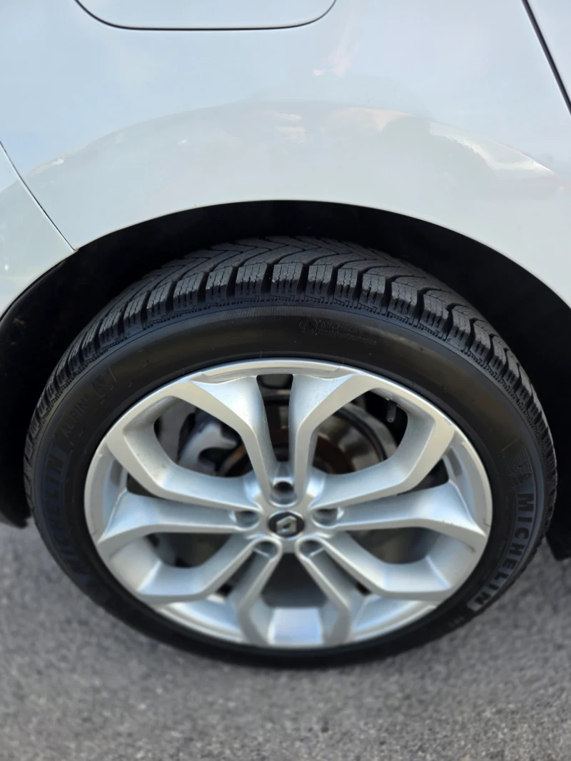Renault Scenic 1.7 DCI  120K , снимка 16 - Автомобили и джипове - 52277364