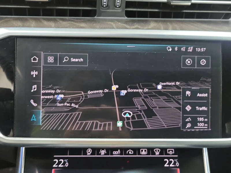 Audi A6 Technik* S-line* distronic* Камера* Пано* Подгрев, снимка 10 - Автомобили и джипове - 52317841