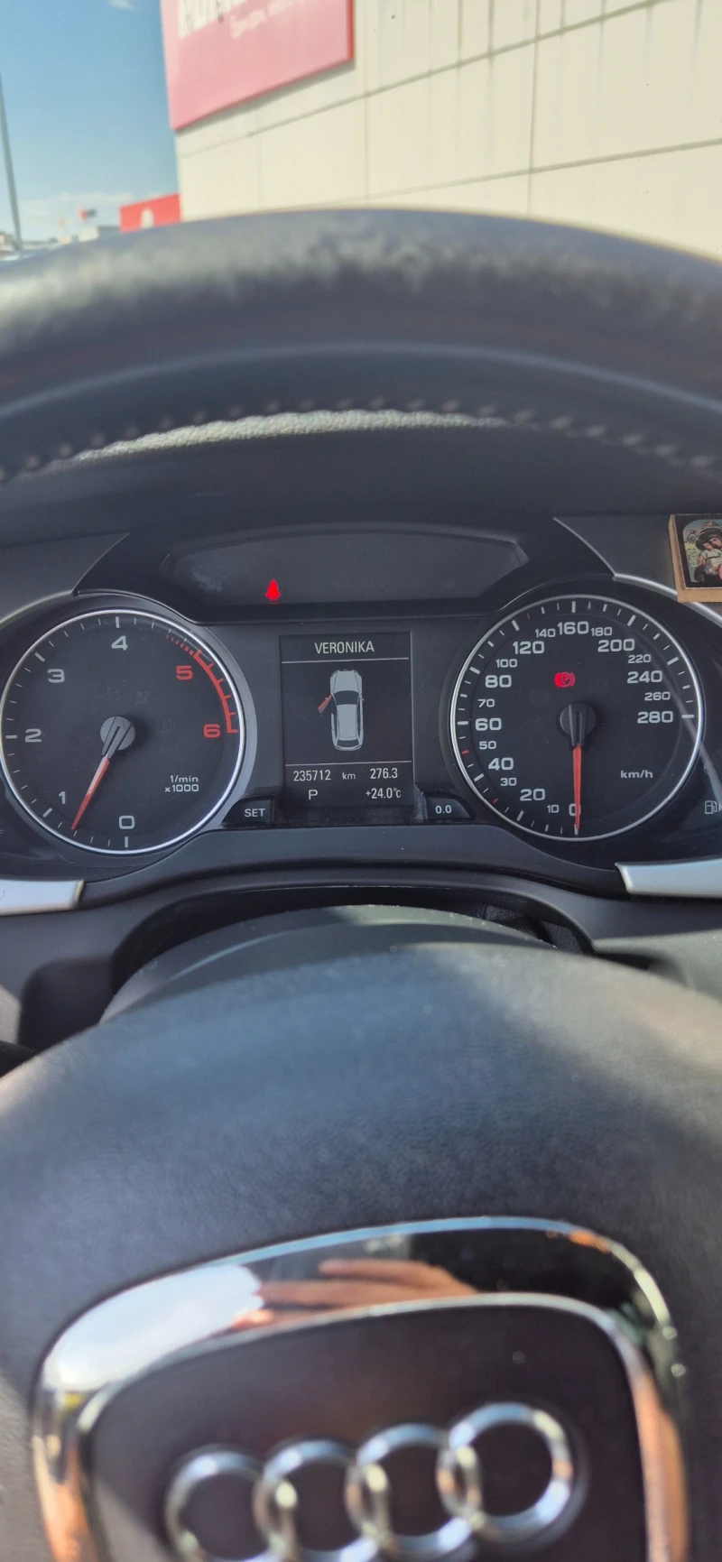 Audi A4, снимка 12 - Автомобили и джипове - 52362561