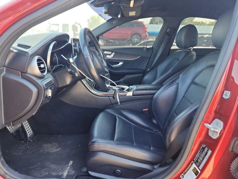 Mercedes-Benz C 300 4MATIC AMG PACK/KEYLESS/NAVI/PODGREV, снимка 7 - Автомобили и джипове - 52681230