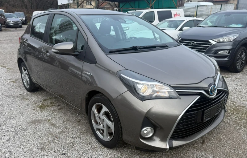 Toyota Yaris 1.5 Hybrid* 100к.с* Full* ТОП* , снимка 3 - Автомобили и джипове - 52907380
