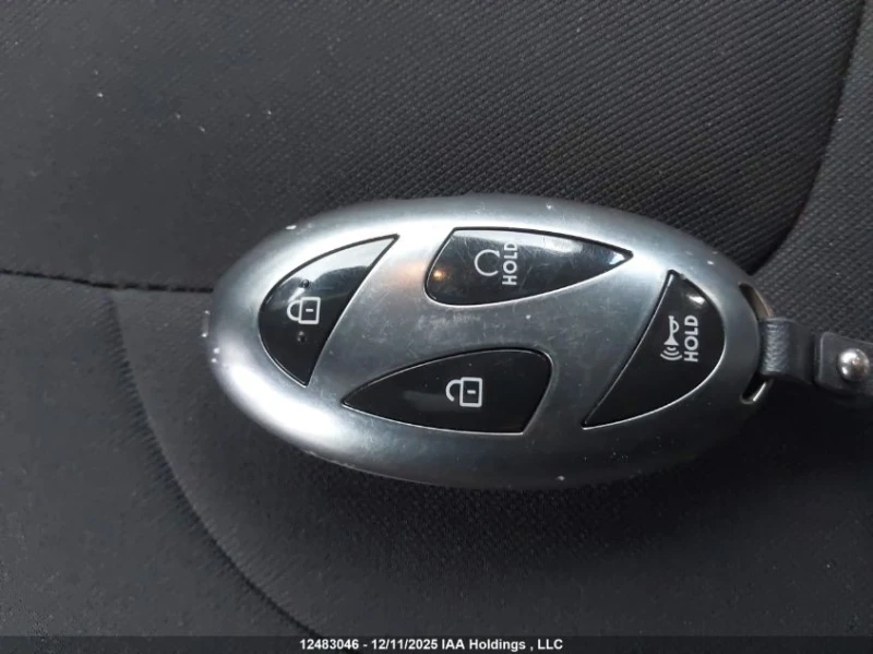 Hyundai Elantra 2.0* TECH PACKAGE* 31 000KM, снимка 15 - Автомобили и джипове - 53034635