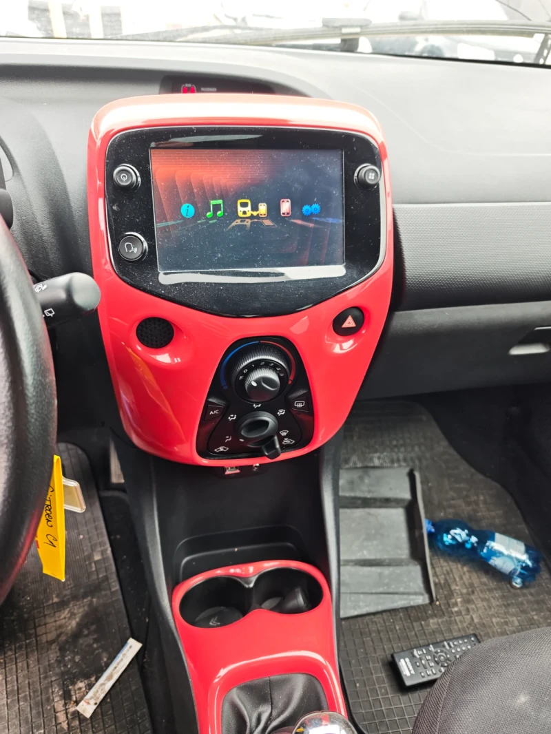 Citroen C1 1.0i 2020г. , снимка 11 - Автомобили и джипове - 53211927