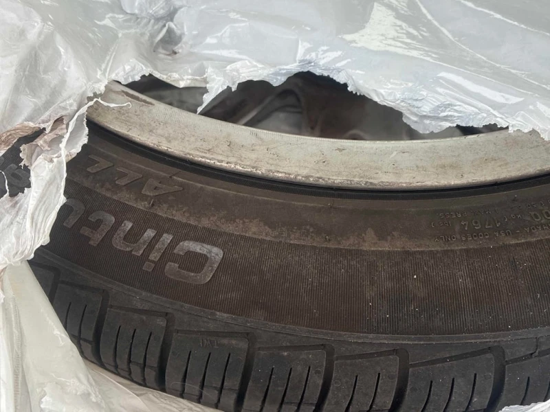 Mercedes-Benz E 450  | AMBIENT | LANE ASSIST |  CARFAX, снимка 15 - Автомобили и джипове - 53458405