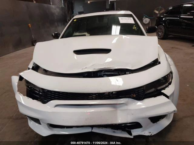 Dodge Charger * SCAT PACK WIDEBODY* CARFAX* АВТОФИНАНСИРАНЕ* , снимка 4 - Автомобили и джипове - 49528047