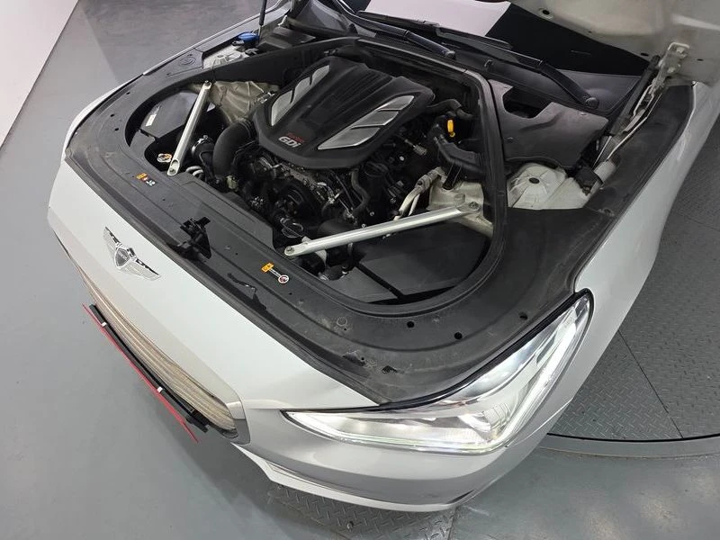 Genesis G90 3.3 Automatic, снимка 17 - Автомобили и джипове - 55598967