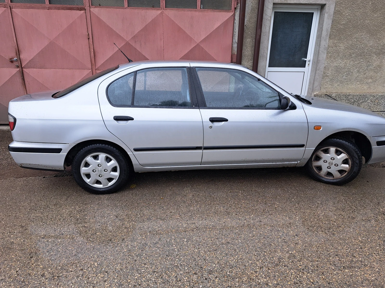 Nissan Primera, снимка 1
